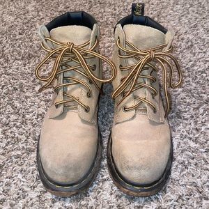 Dr. Marten Boots